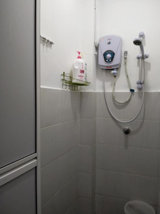 Malacca Joka-Joka Guesthouse מראה חיצוני תמונה