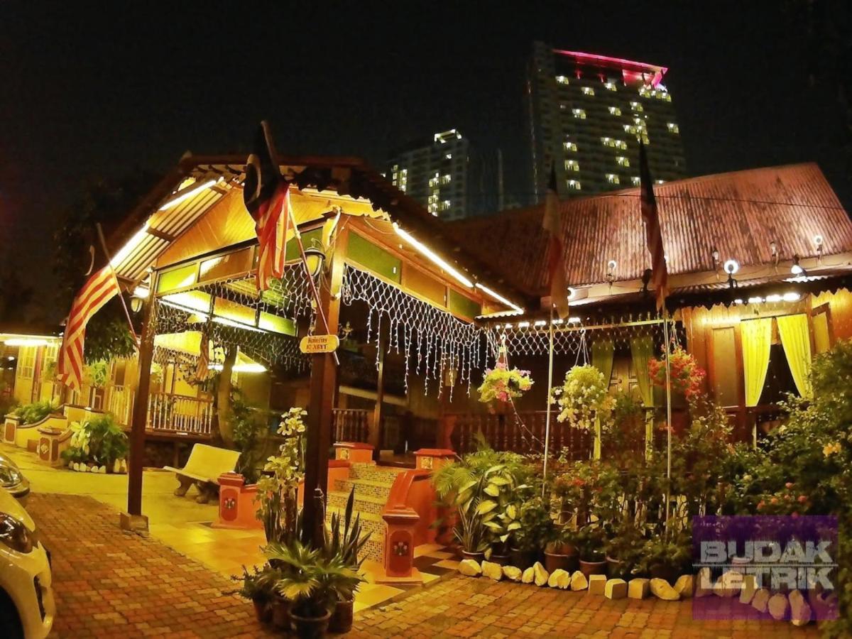 Malacca Joka-Joka Guesthouse מראה חיצוני תמונה